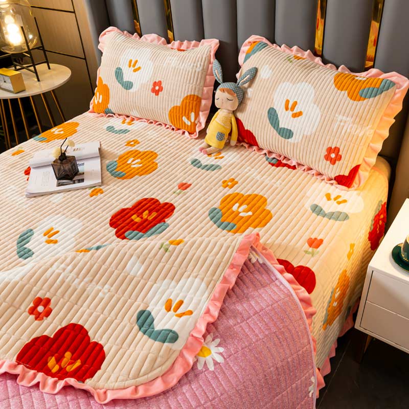 China Manufacture Designer Brand Bed Sheet Set Fleece Faux Fur Velvet Fluffy Bed Fluffy Duvet Cover Bedding Set For Winter
